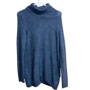 515. Abercrombie & fitch blue turtle neck split back tunic sweater